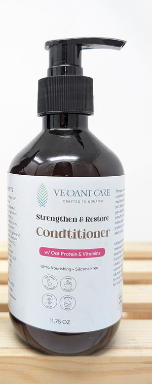 Natural Liquid Shampoo & Conditioner with Vitamins and Extracts - Vegan