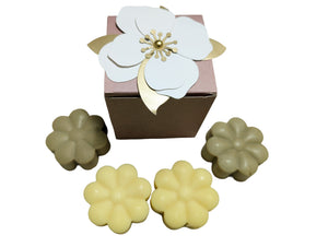 Daisy Soap Gift Box | Set of 4 Handcrafted Soaps (Choose Scent)